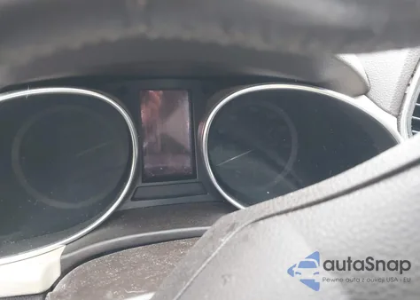 2017 Hyundai Santa Fe Sport 2.4L z USA, uszkodzony, nr VIN 5NMZU3LBXHH006040